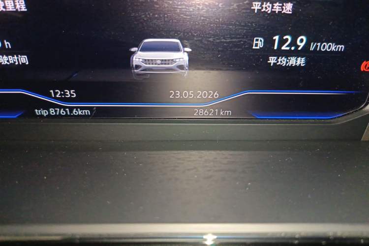 Used Volkswagen Passat 2024 380TSI Dragon Glory Edition Odometer Close Up