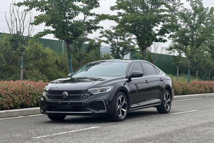 Used Volkswagen Passat 2024 380TSI Starry Dragon Edition Guazi used car, China used car export, Used car for sale, Used  cars, Cheapest cars for sale