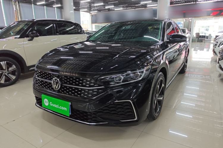 Used Volkswagen Passat 2024 380TSI Starry Luxury Edition Guazi used car, China used car export, Used car for sale, Used cars, Cheapest cars for sale
