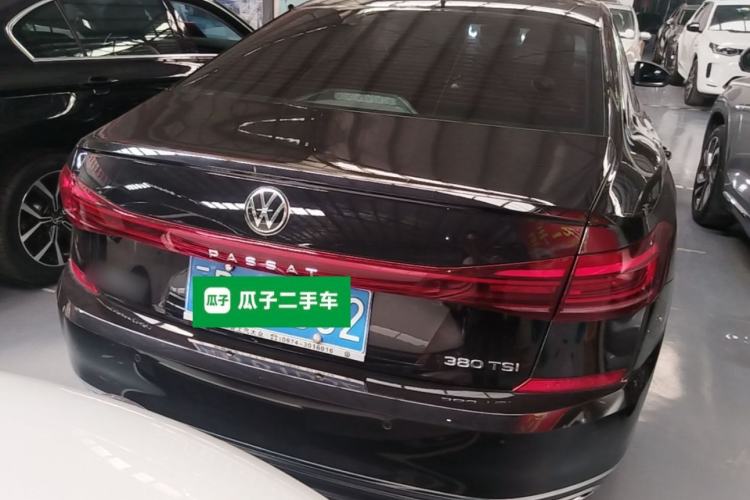 Used Volkswagen Passat 2024 380TSI Luxury Edition Rear