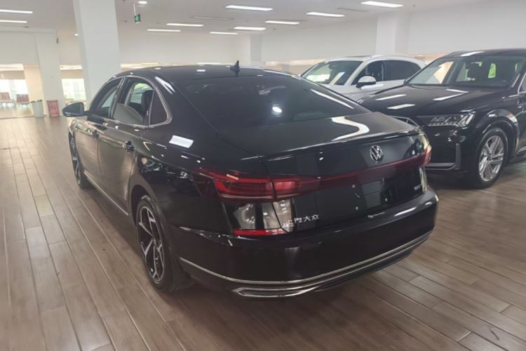 Used Volkswagen Passat 2024 380TSI Starry Dragon Edition Rear Left 45 Deg