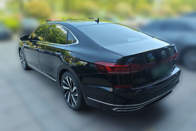 Used Volkswagen Passat 2024 380TSI Dragon Glory Edition Rear Left 45 Deg