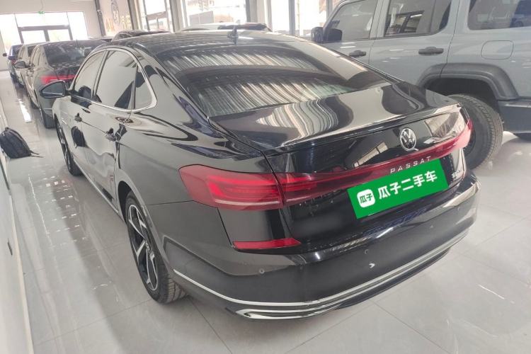 Used Volkswagen Passat 2024 330TSI Starry Elite Edition Rear Left 45 Deg