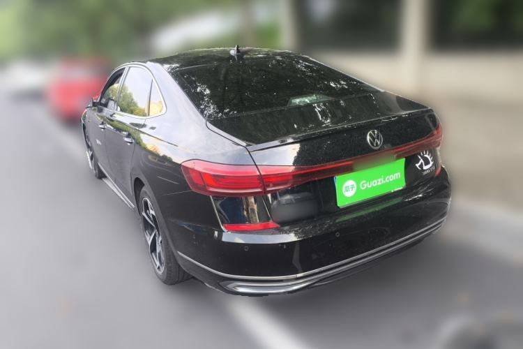 Used Volkswagen Passat 2024 380TSI Starry Luxury Edition Rear Left 45 Deg