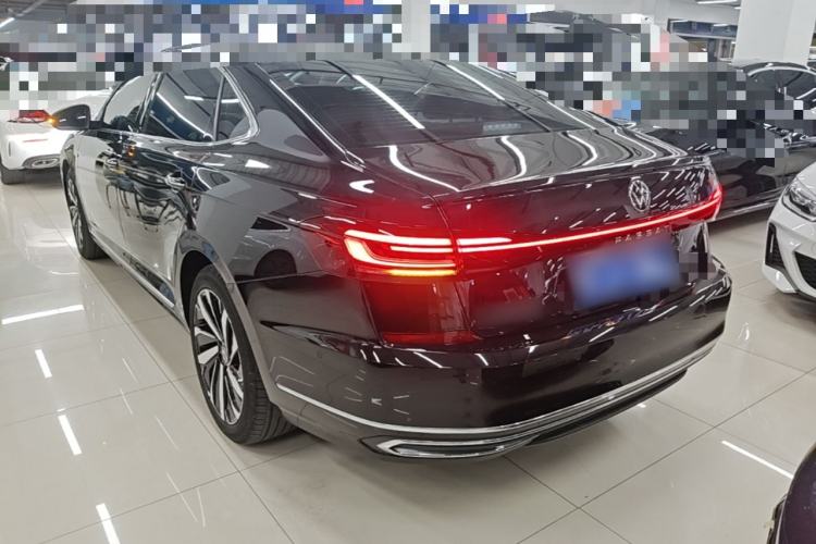 Used Volkswagen Passat 2024 380TSI Luxury Edition Rear Left 45 Deg