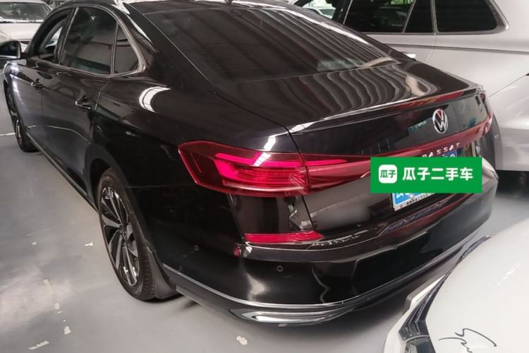 Used Volkswagen Passat 2024 380TSI Luxury Edition Rear Left 45 Deg