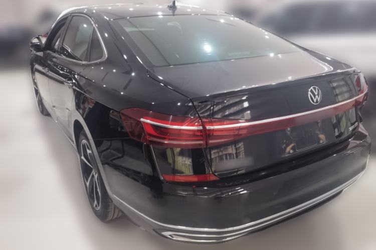 Used Volkswagen Passat 2024 380TSI Starry Elite Edition Rear Left 45 Deg