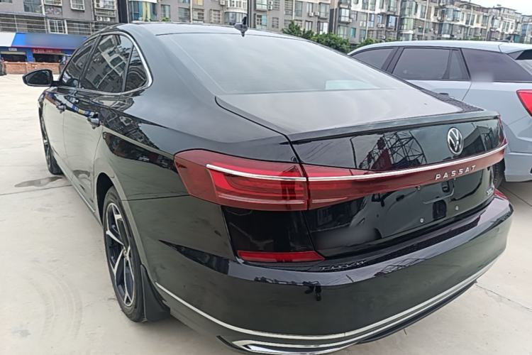 Used Volkswagen Passat 2024 330TSI Starry Elite Edition Rear Left 45 Deg