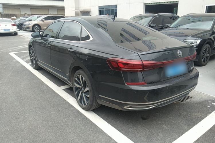 Used Volkswagen Passat 2024 330TSI Elite Edition Rear Left 45 Deg