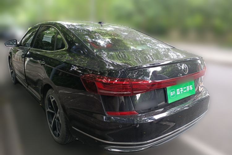 Used Volkswagen Passat 2024 380TSI Starry Dragon Edition Rear Left 45 Deg
