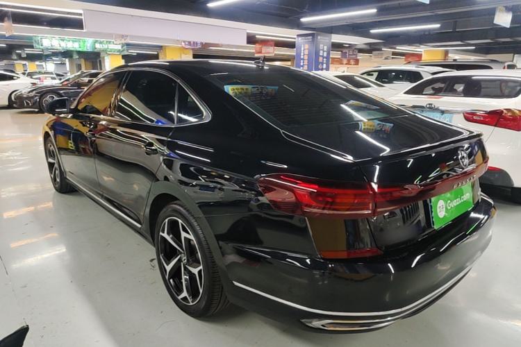 Used Volkswagen Passat 2024 380TSI Starry Elite Edition Rear Left 45 Deg