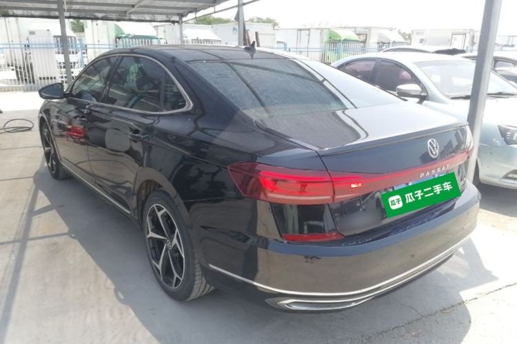 Used Volkswagen Passat 2024 330TSI Starry Elite Edition Rear Left 45 Deg