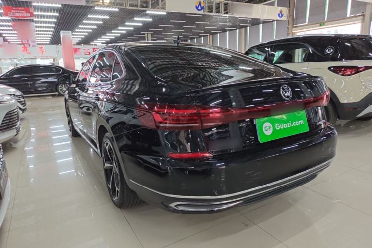 Used Volkswagen Passat 2024 380TSI Starry Luxury Edition Rear Left 45 Deg