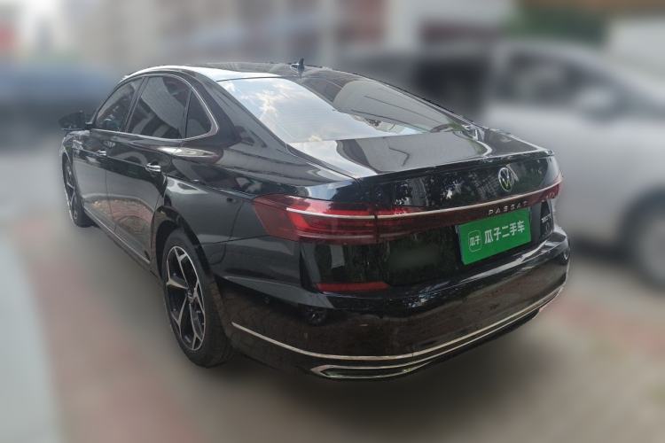 Used Volkswagen Passat 2024 380TSI Starry Luxury Edition Rear Left 45 Deg
