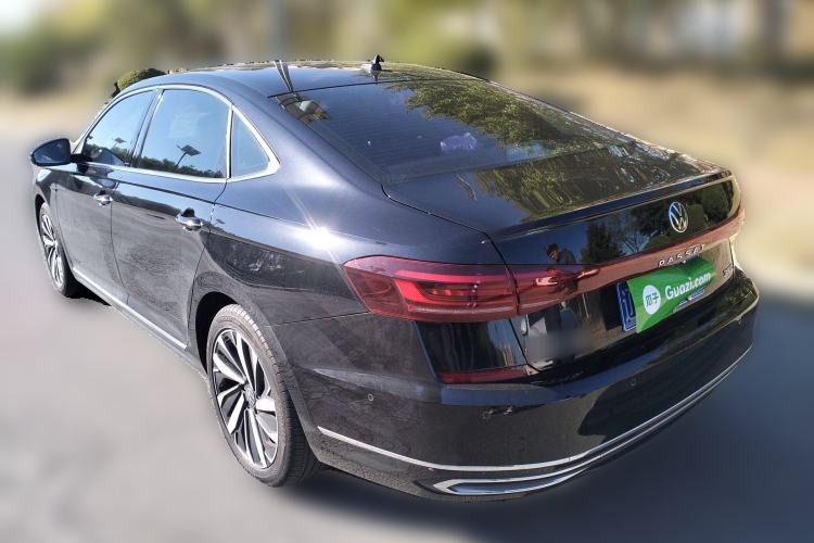 Used Volkswagen Passat 2024 380TSI Luxury Edition Rear Left 45 Deg