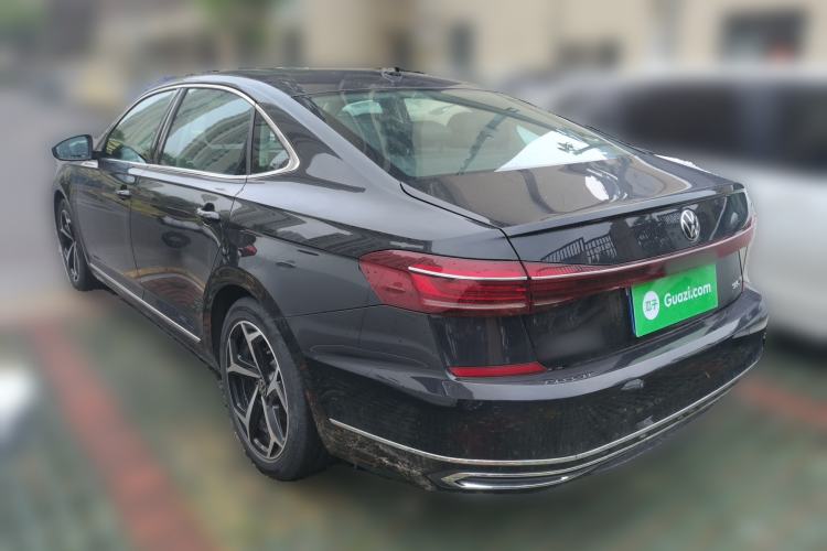 Used Volkswagen Passat 2024 380TSI Starry Dragon Edition Rear Left 45 Deg
