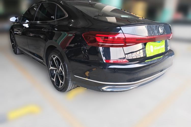 Used Volkswagen Passat 2024 380TSI Starry Dragon Edition Rear Left 45 Deg