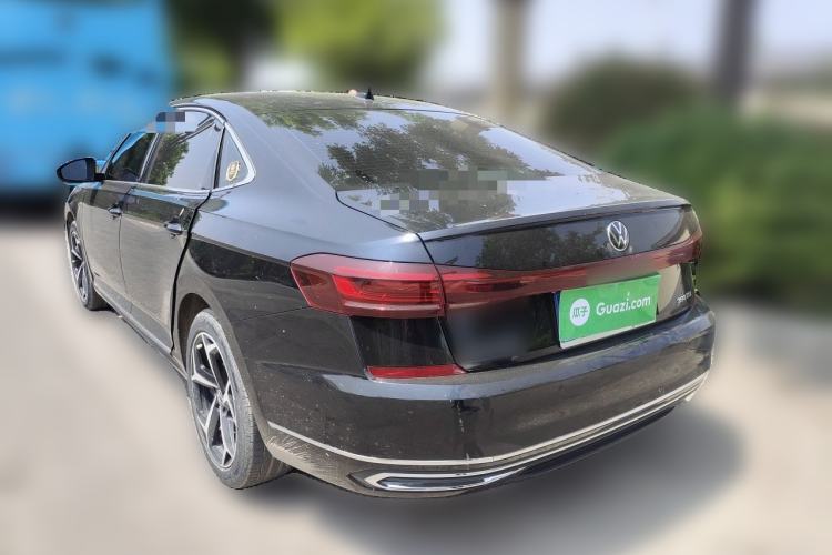 Used Volkswagen Passat 2024 380TSI Starry Dragon Edition Rear Left 45 Deg