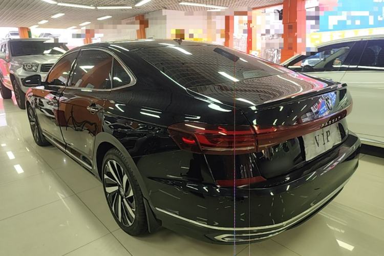 Used Volkswagen Passat 2024 380TSI Luxury Edition Rear Left 45 Deg