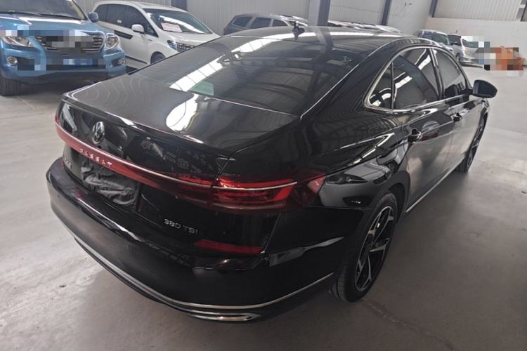 Used Volkswagen Passat 2024 380TSI Starry Elite Edition Rear Right 45 Deg