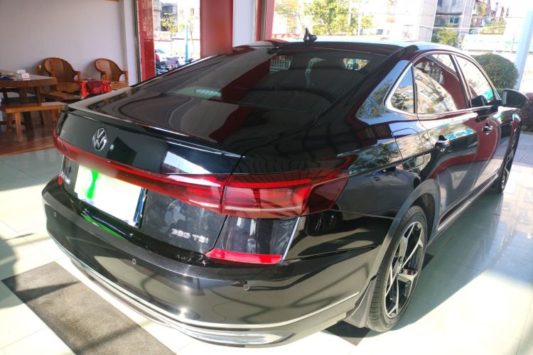 Used Volkswagen Passat 2024 380TSI Starry Elite Edition Rear Right 45 Deg