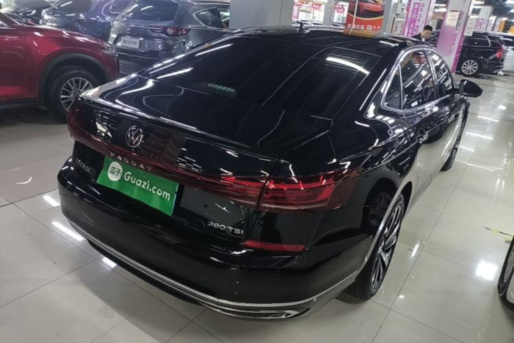 Used Volkswagen Passat 2024 380TSI Luxury Edition Rear Right 45 Deg