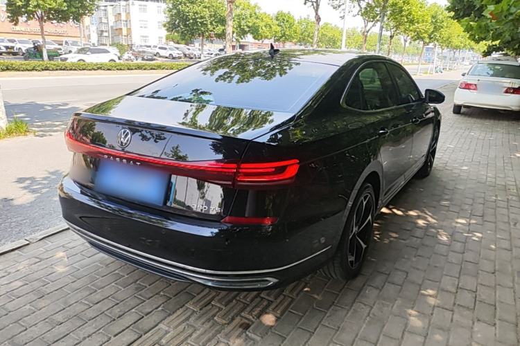 Used Volkswagen Passat 2024 380TSI Starry Elite Edition Rear Right 45 Deg