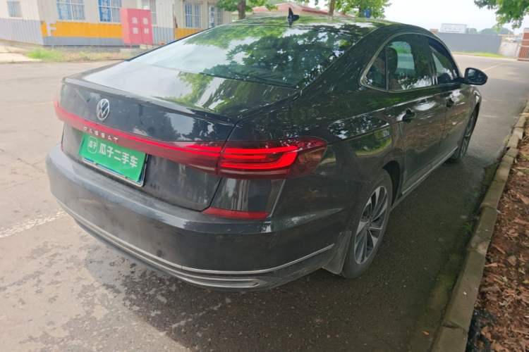 Used Volkswagen Passat 2024 280TSI Starry Elite Edition Rear Right 45 Deg
