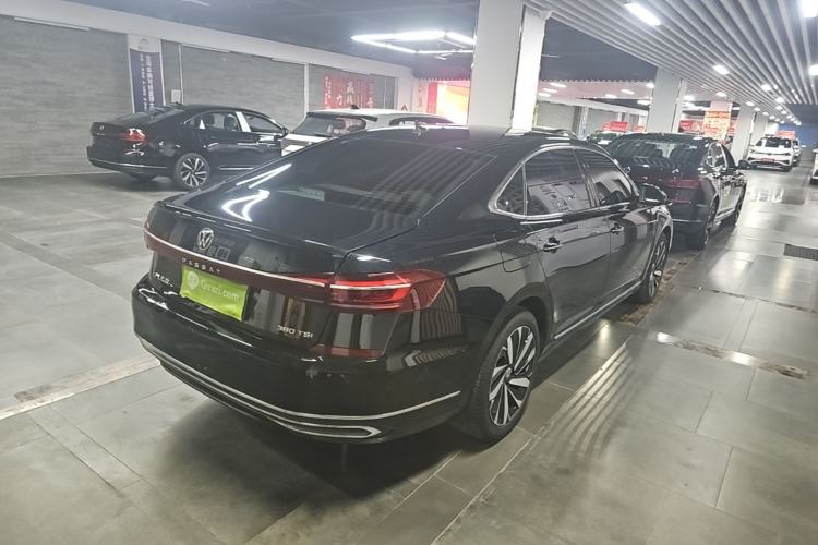 Used Volkswagen Passat 2024 380TSI Luxury Edition Rear Right 45 Deg