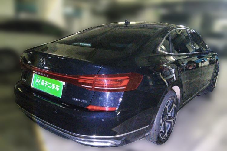 Used Volkswagen Passat 2024 380TSI Starry Elite Edition Rear Right 45 Deg