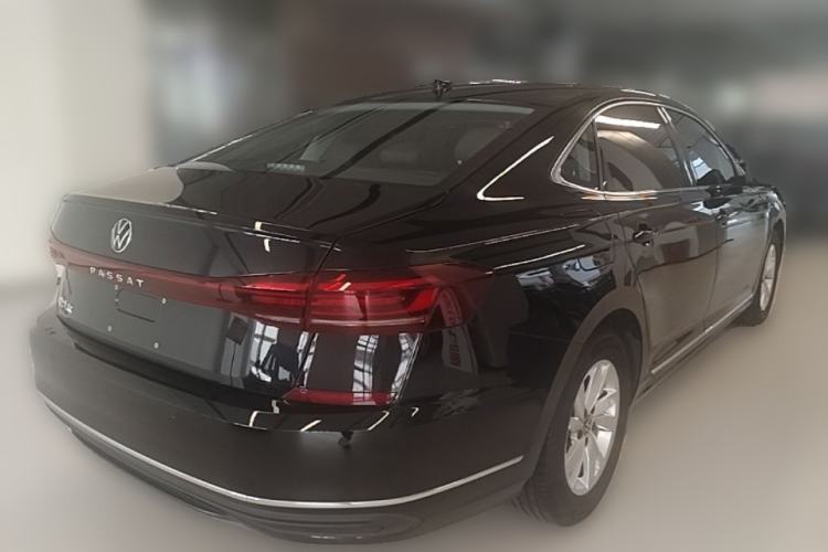 Used Volkswagen Passat 2024 280TSI Business Edition Rear Right 45 Deg