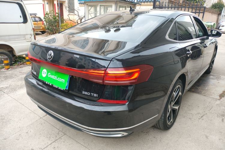 Used Volkswagen Passat 2024 380TSI Starry Elite Edition Rear Right 45 Deg