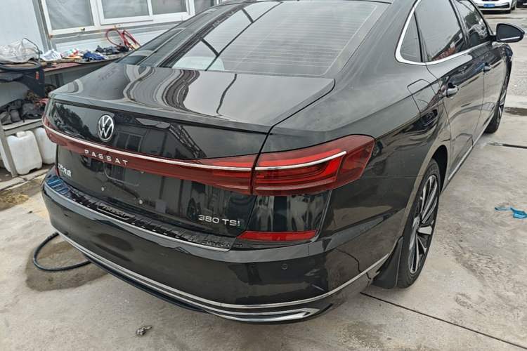 Used Volkswagen Passat 2024 380TSI Dragon Edition Rear Right 45 Deg