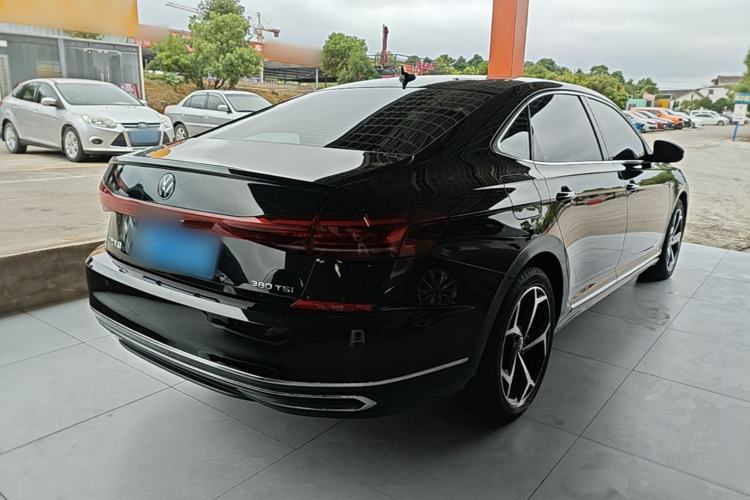 Used Volkswagen Passat 2024 380TSI Starry Dragon Edition Rear Right 45 Deg