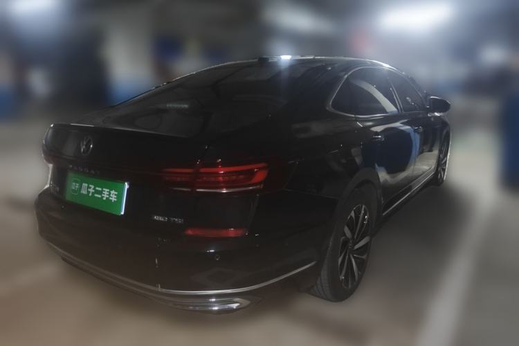 Used Volkswagen Passat 2024 380TSI Luxury Edition Rear Right 45 Deg
