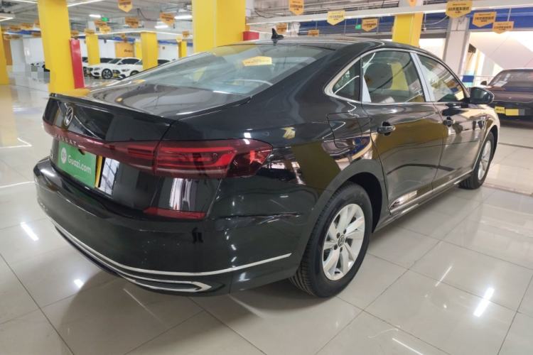 Used Volkswagen Passat 2024 280TSI Business Edition Rear Right 45 Deg