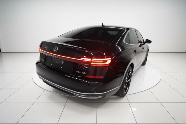 Used Volkswagen Passat 2024 380TSI Starry Elite Edition Rear Right 45 Deg