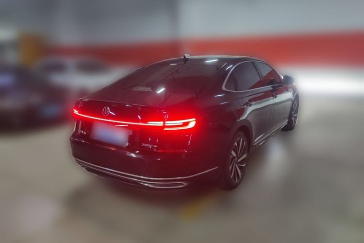 Used Volkswagen Passat 2024 380TSI Luxury Edition Rear Right 45 Deg