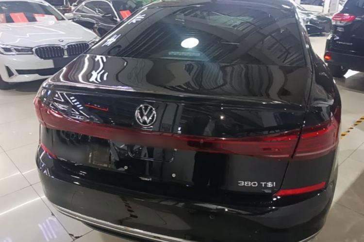 Used Volkswagen Passat 2024 380TSI Dragon Glory Edition Rear Right 45 Deg