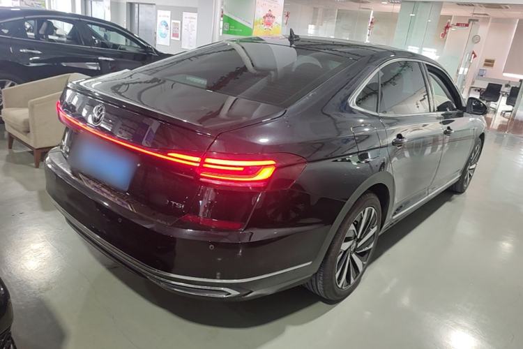 Used Volkswagen Passat 2024 380TSI Dragon Edition Rear Right 45 Deg