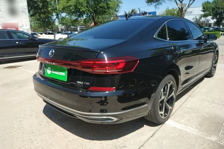 Used Volkswagen Passat 2024 380TSI Starry Luxury Edition Rear Right 45 Deg