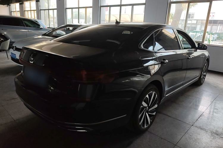 Used Volkswagen Passat 2024 330TSI Elite Edition Rear Right 45 Deg