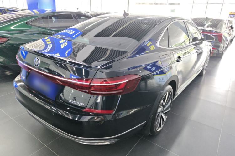 Used Volkswagen Passat 2024 330TSI Elite Edition Rear Right 45 Deg