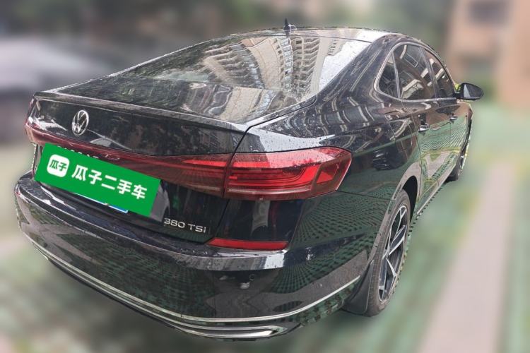 Used Volkswagen Passat 2024 380TSI Starry Luxury Edition Rear Right 45 Deg