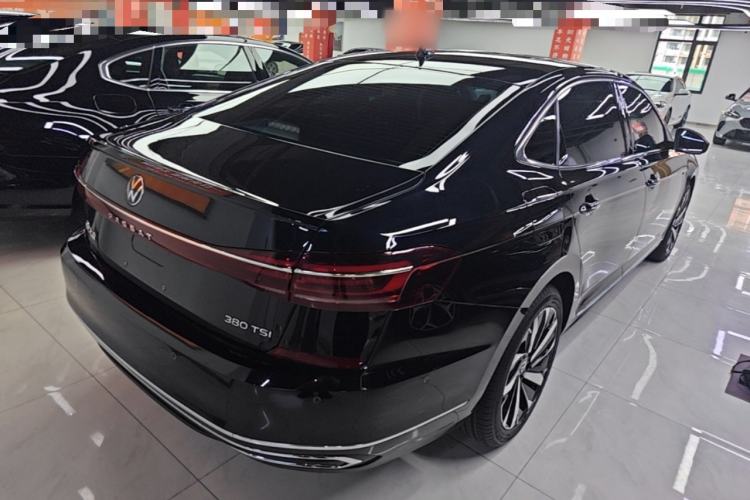 Used Volkswagen Passat 2024 380TSI Dragon Glory Edition Rear Right 45 Deg