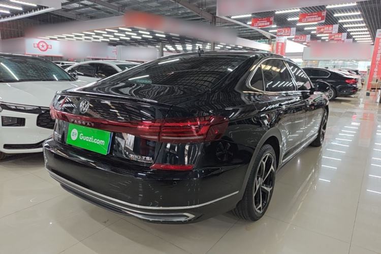 Used Volkswagen Passat 2024 380TSI Starry Luxury Edition Rear Right 45 Deg