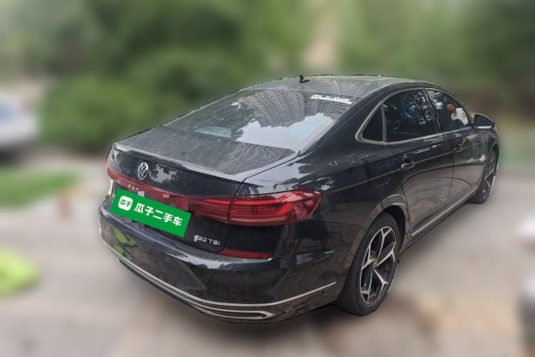 Used Volkswagen Passat 2024 330TSI Starry Elite Edition Rear Right 45 Deg