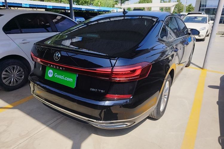 Used Volkswagen Passat 2024 280TSI Business Edition Rear Right 45 Deg