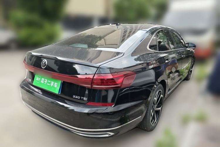 Used Volkswagen Passat 2024 330TSI Starry Elite Edition Rear Right 45 Deg