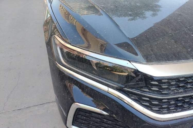 Used Volkswagen Passat 2024 380TSI Starry Dragon Edition Right Front Headlight